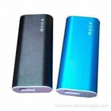 Travel Power Banks with 4,400mAh High-capacity, Suitable for Mobile Phones and iPhone